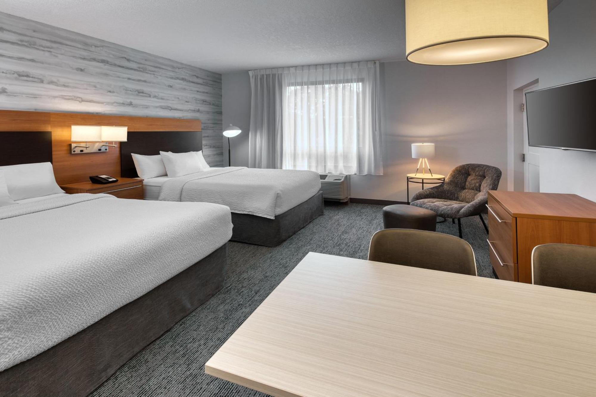 Towneplace Suites By Marriott Belleville Esterno foto