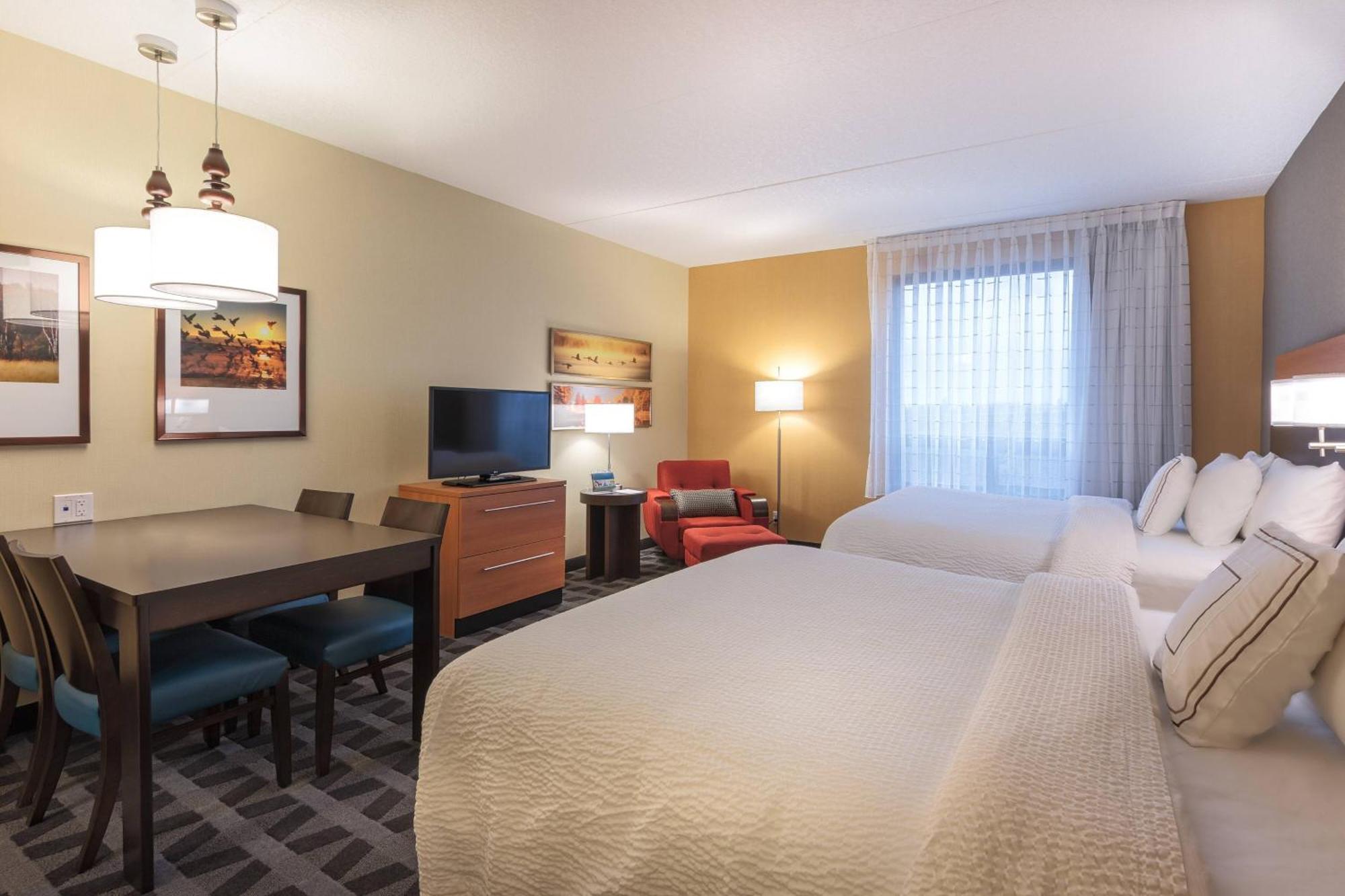 Towneplace Suites By Marriott Belleville Esterno foto